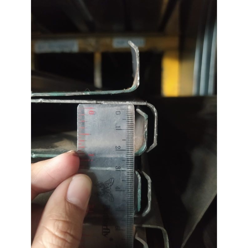 Besi CNP 125x35 tebal 1,3mm