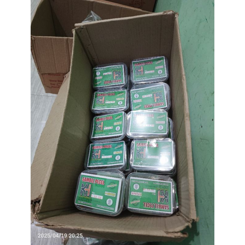 

BUMBU PECEL KHAS NGANJUK GROSIRAN KEMASAN BOX 200gr 1 kardus isi 50 pcs