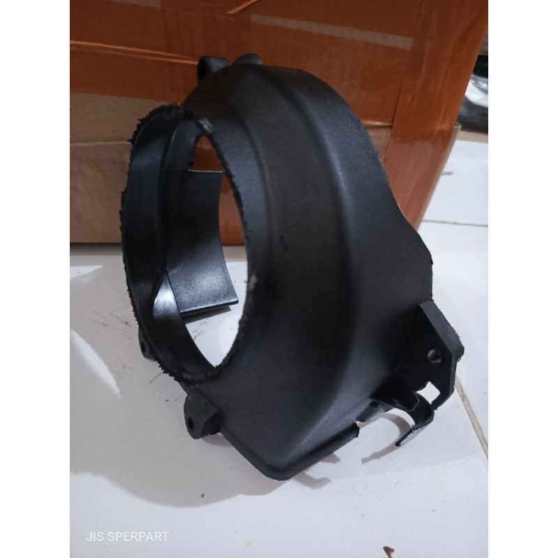 TUTUP KIPAS BEAT KARBU TUTUP KIPAS BEAT KARBU BAHAN SPINNER TUTUP KIPAS BEAT KARBU MODEL BOLONG