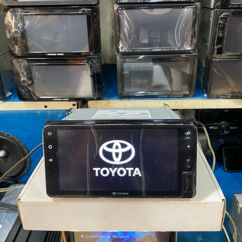 head unit Kenwood original Toyota Avanza 2023 ukuran 7 inch wide