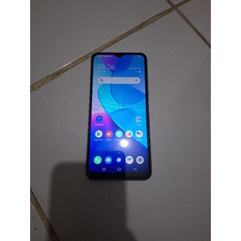 handphone vivo v2029 ram 8/128