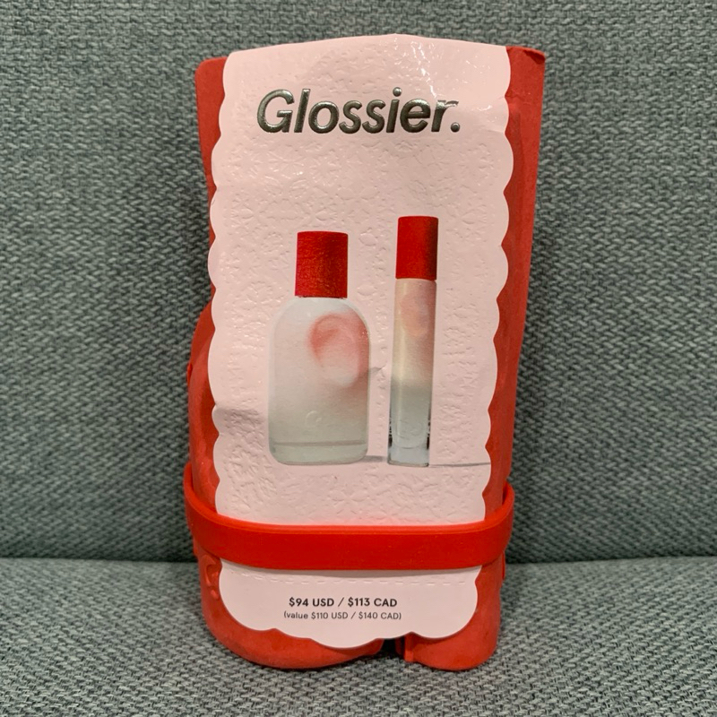GLOSSIER You Reve Doux EDP