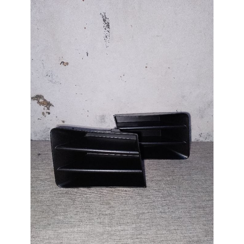 KISI BEMPER DEPAN MOBIL AVANZA VVTI