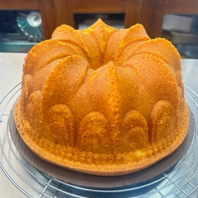 

Buttercake Tape Diameter 24 cm