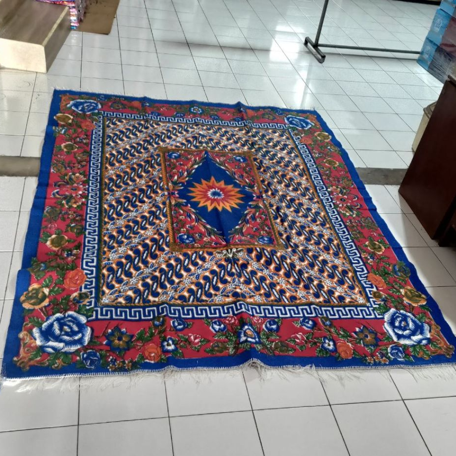 Karpet Permadani Ruang Tamu Motif Turki 200x200 meter