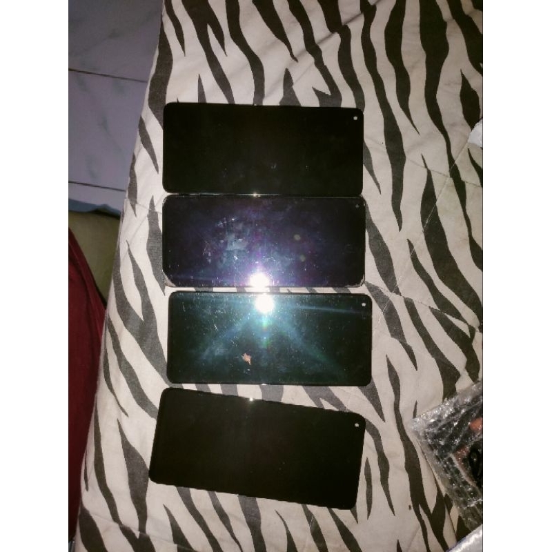 lcd Reno 5&6 4g copotan ORI minus (4pcs)