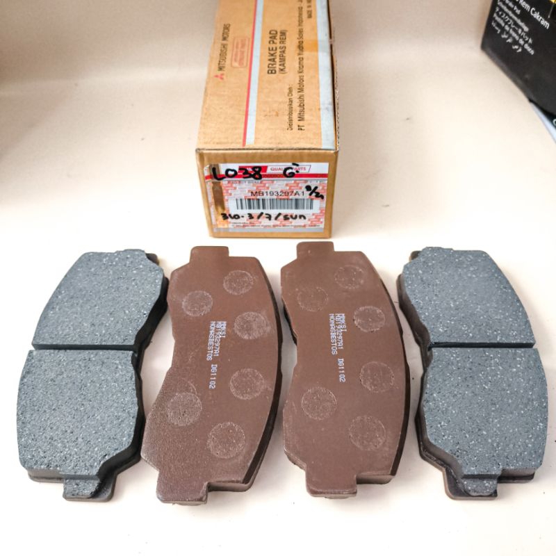 KAMPAS REM DEPAN / BRAKE PAD L300 DISEL L038 Original