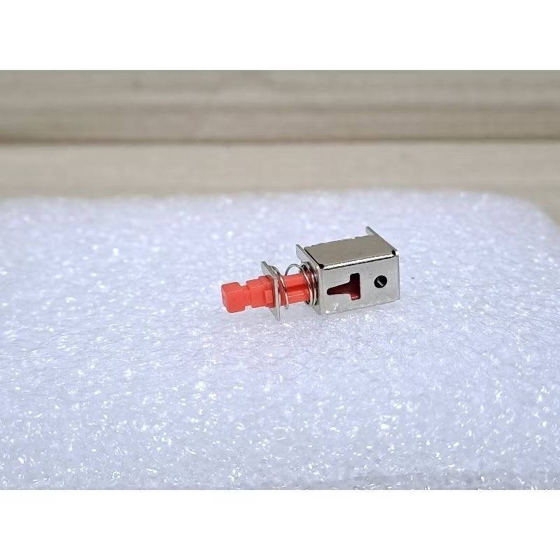 Push Switch ( PUSH On )  Dpdt 2 x 3 pin Mini Right angle .