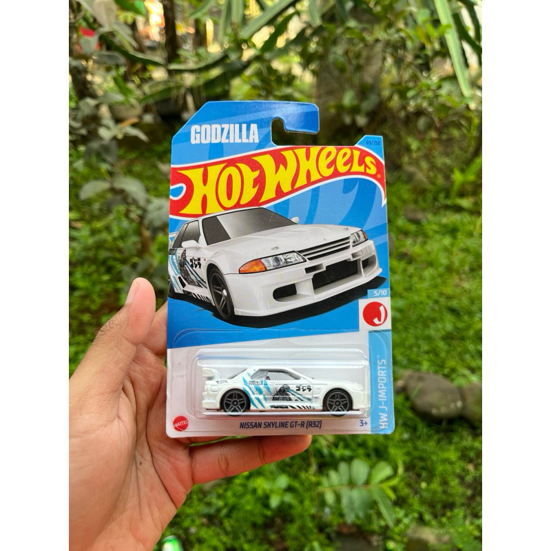 Hotwheels Nissan Skyline Gt-r R32 Godzila