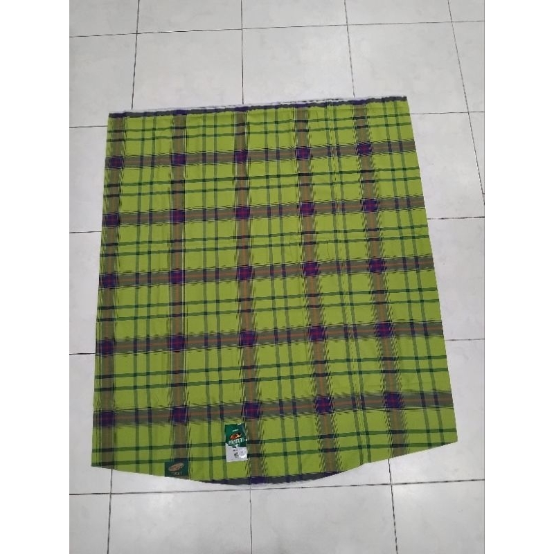 sarung atlas favorit 500,sarung motif kotak
