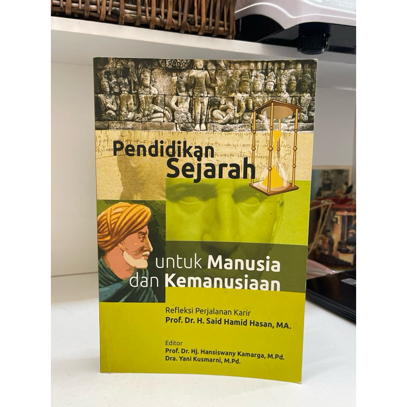 BUKU PENDIDIKAN SEJARAH UNTUK MANUSIA DAN KEMANUSIAAN