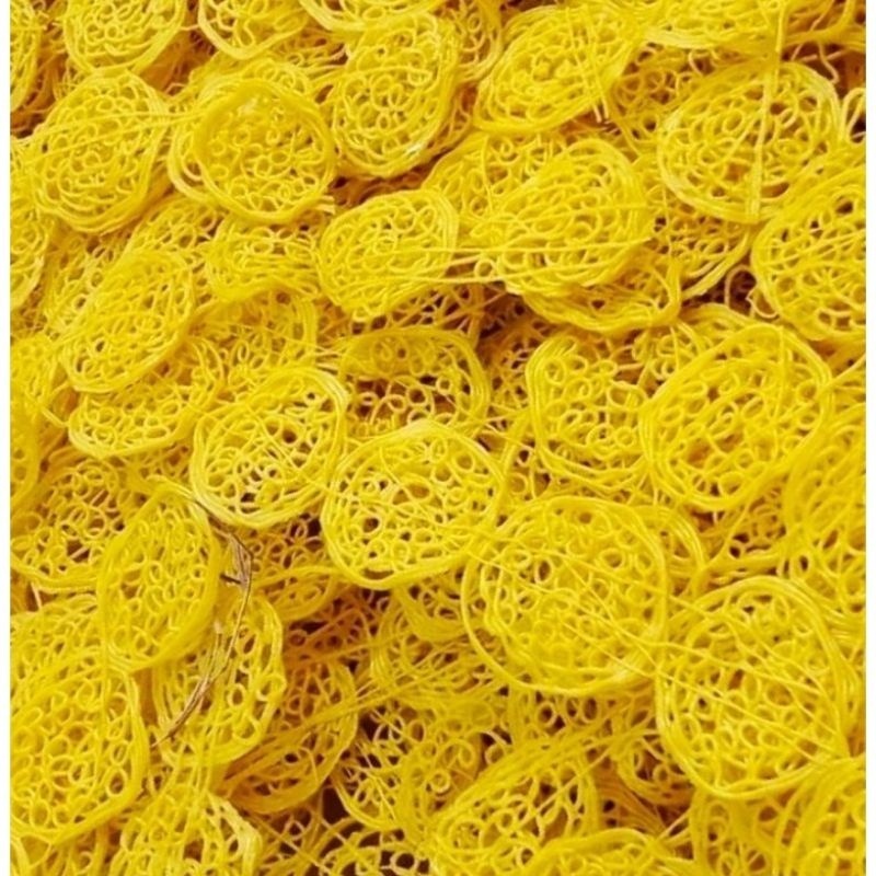 

Kerupuk Mie Kuning Kecil mentah 1000 gr