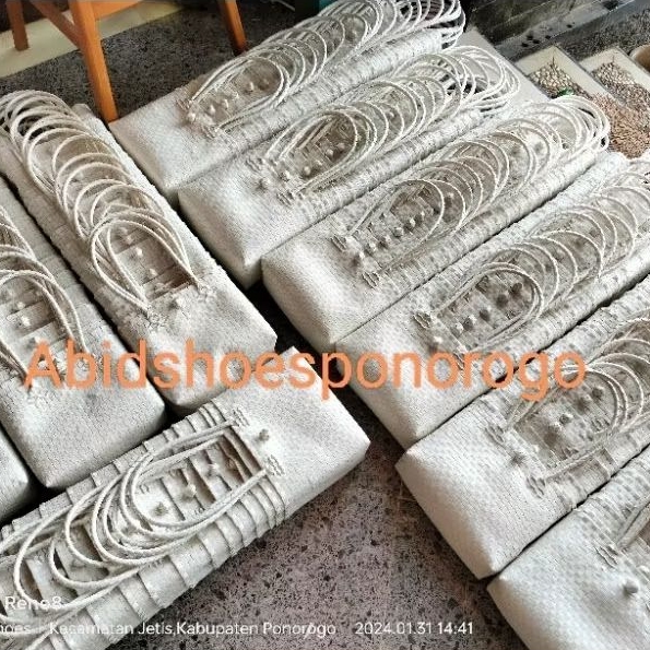 Tas anyaman plastik warna putih handle panjang READY STOK