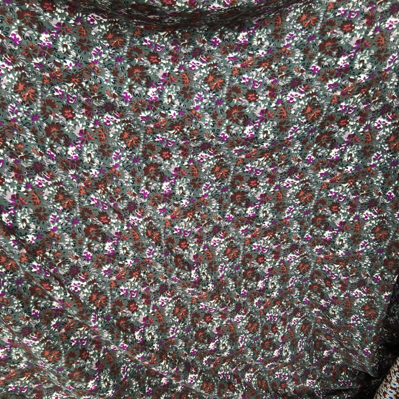 kain zara crepe motif - kain zara crepe motif bunga - kain zara crepe motif luxury - kain zara crepe