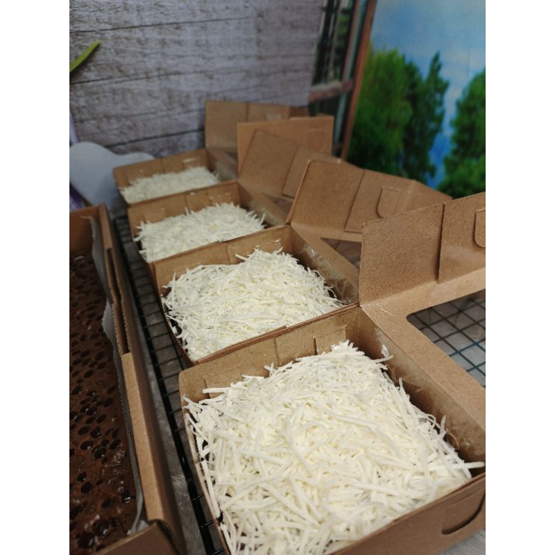 

BROWNIES KUKUS MINI KEJU 10*10