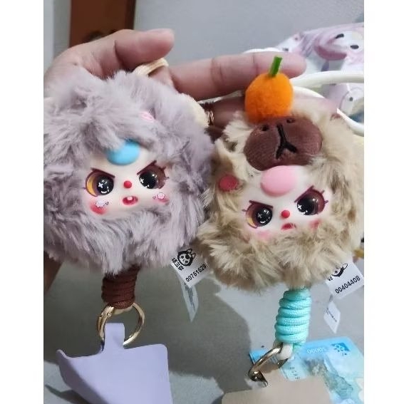 

Selected Lanyard BB3 dan Lila garden