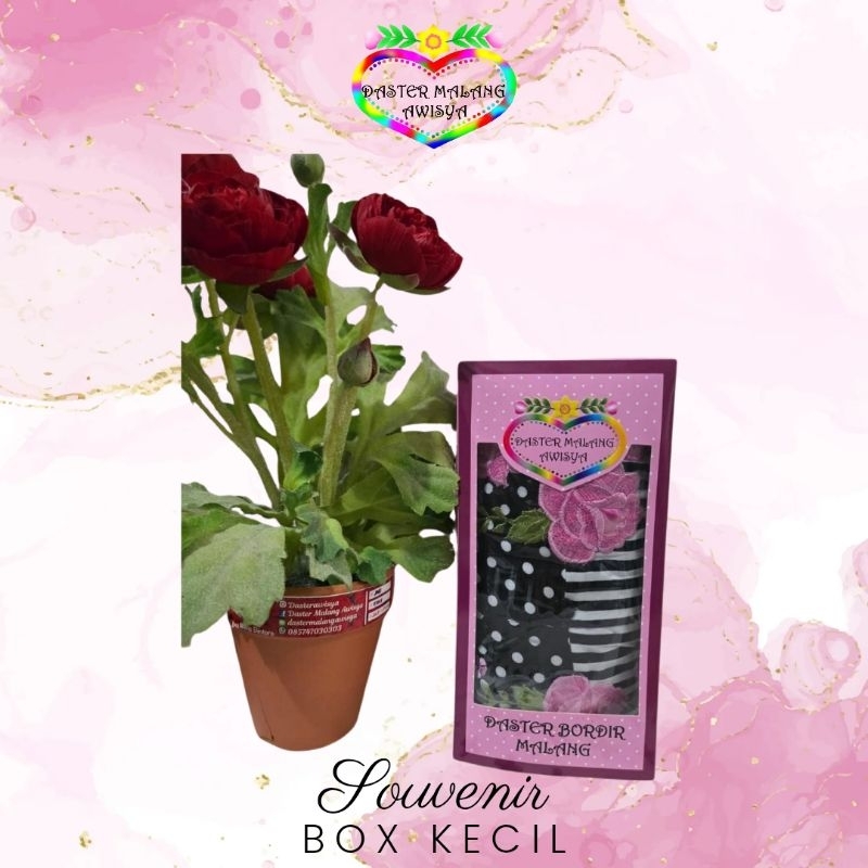

Souvenir Box packing Kecil Daster Malang Awisya