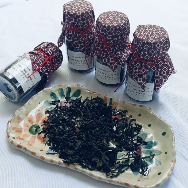 

The 1684 Red Sinensis teh merah Sumatera Barat aroma fruity