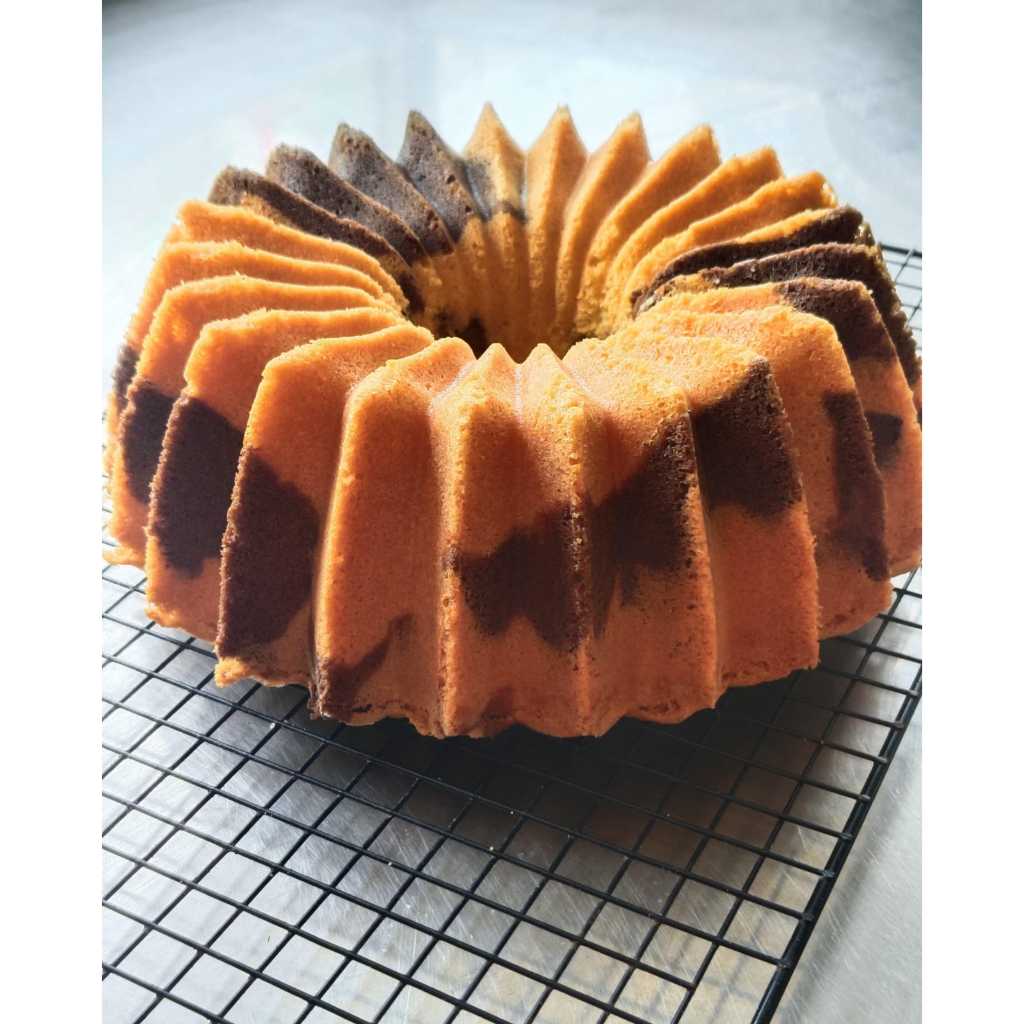 

MARMER CAKE PREMIUM VARIAN RASA UNIK