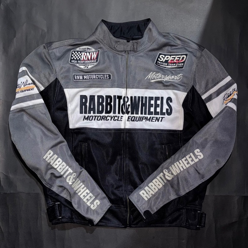 Rabbit and Wheels “New Combo Grey”
