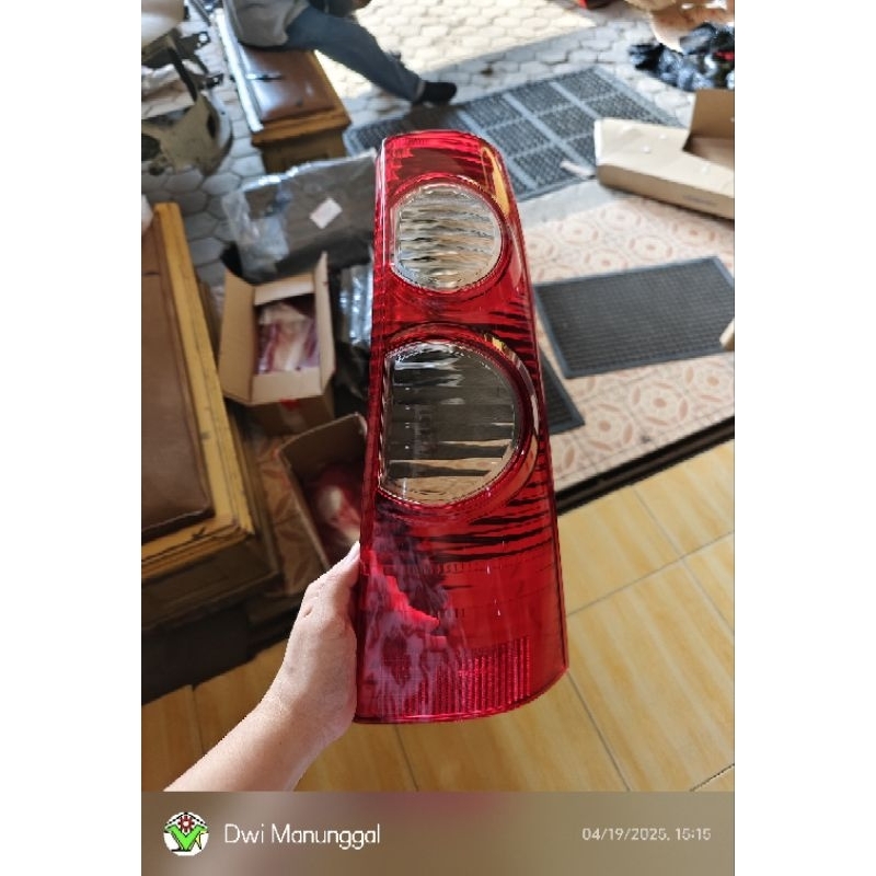 MIKA LAMPU BELAKANG AVANZA XENIA VVTI 2008 2009 2010 2011