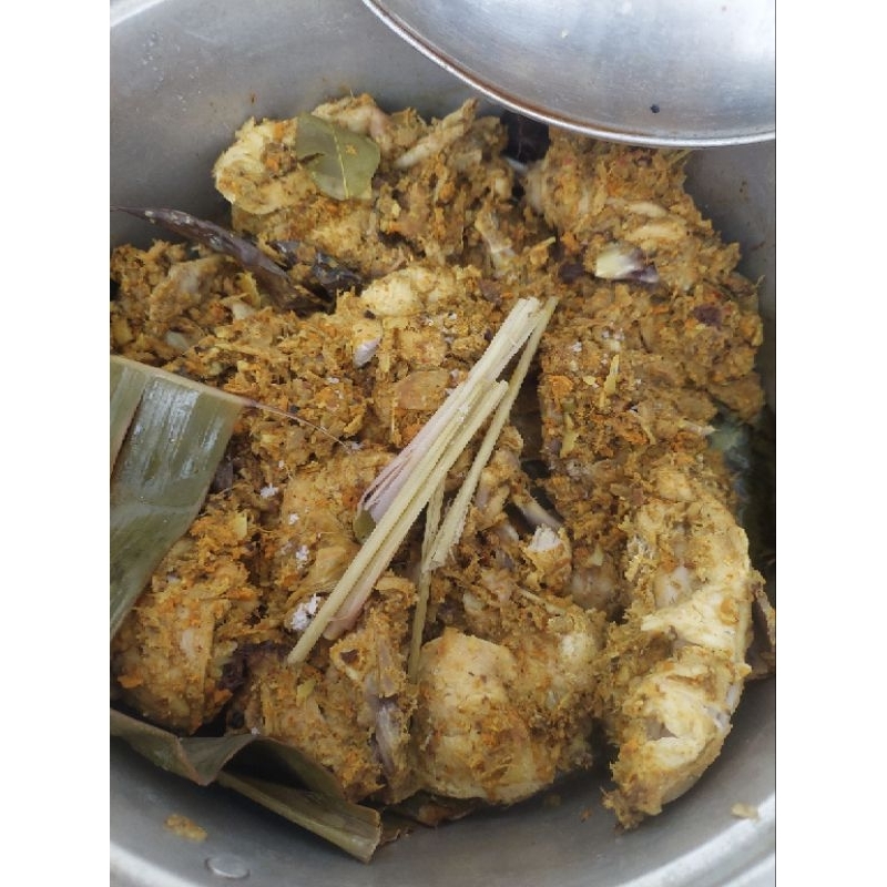 

ayam rempah prosen...tinggal goreng lembut dan enak