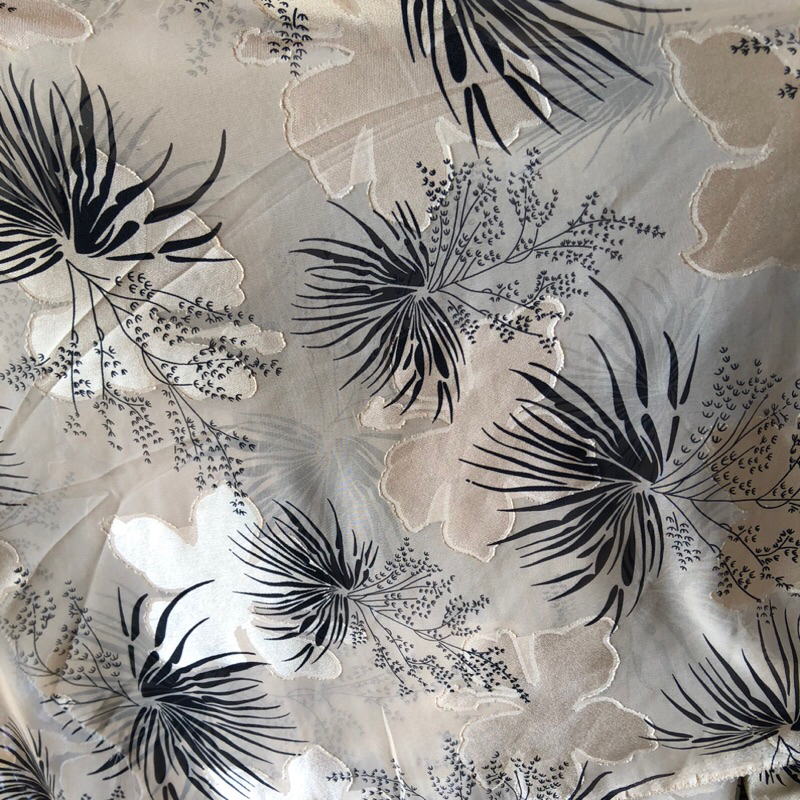 kain sifon uragiri motif - kain sifon uragiri motif bunga - kain sifon uragiri motif luxury - kain s