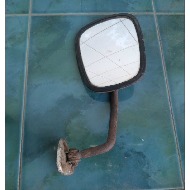 Kaca spion mobil jadul colt t120 jadul spion kanan mobil classic mitsubishi colt t120 EMGI lawas