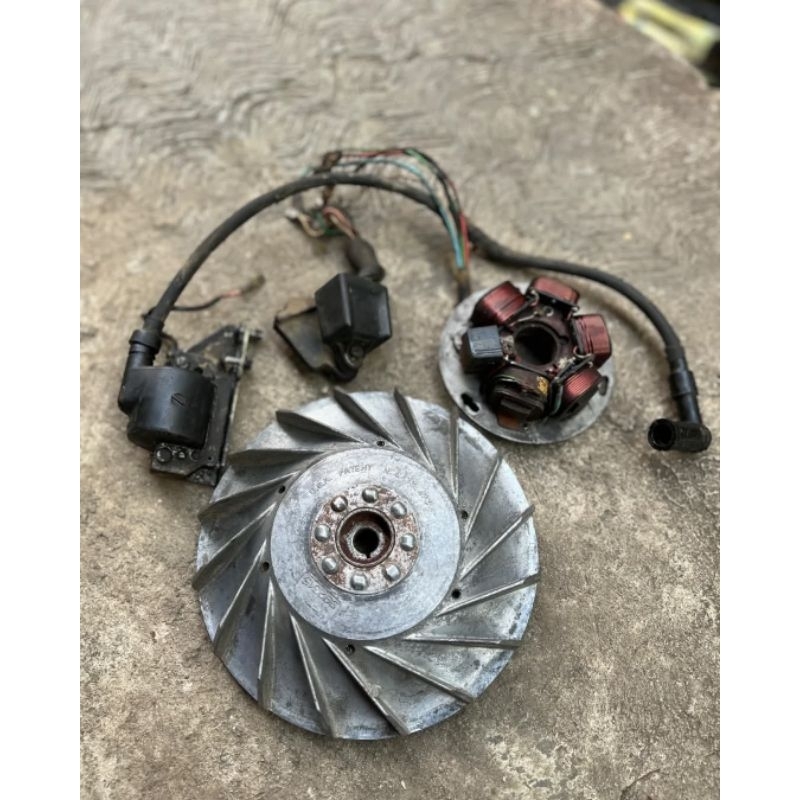 pengapian vespa excel magnet cdi spul koil vespa excel set original Copotan vespa excel