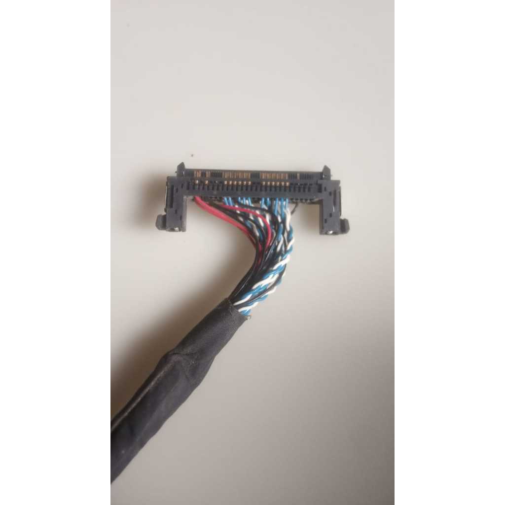 LVDS 30 pin Vcc kiri