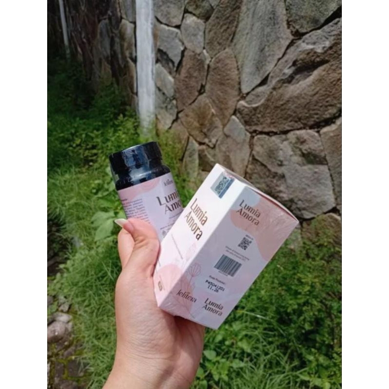 LUMIA AMORA  |  PEMUTIH BADAN AMPUH  |  PEMUTIH BADAN PERMANEN  |  COLLAGEN PEMUTIH BADAN PERMANEN T