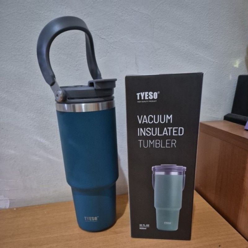 Vacuum Insulatef Tumbler 900ml