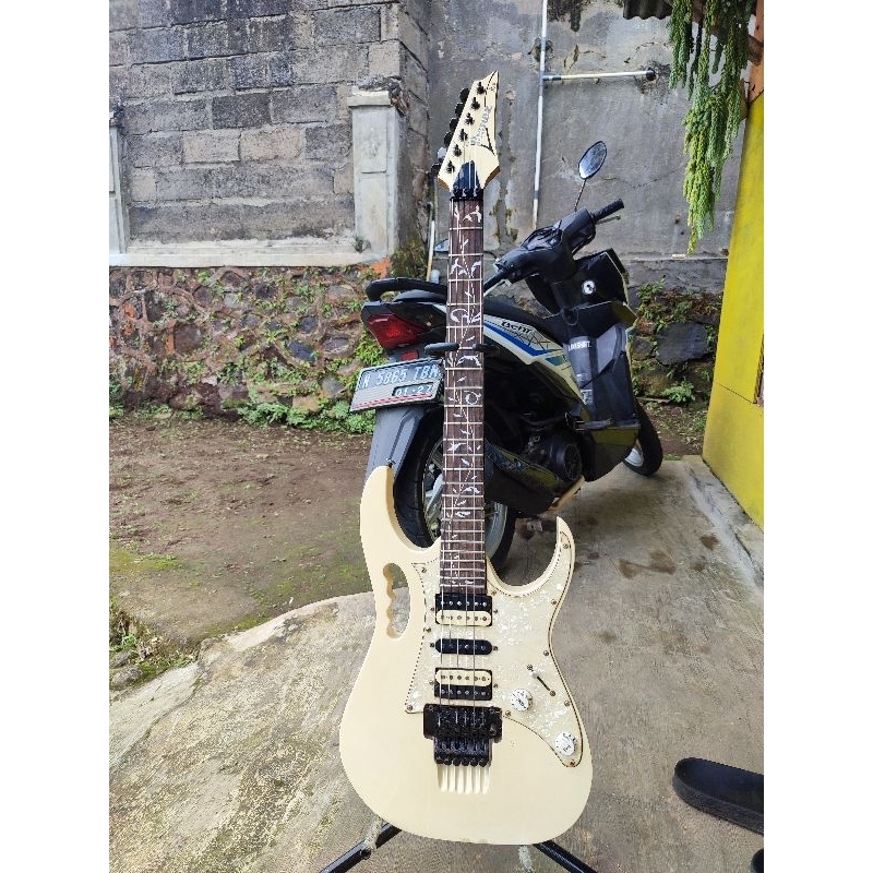 Ibanez Jem Second