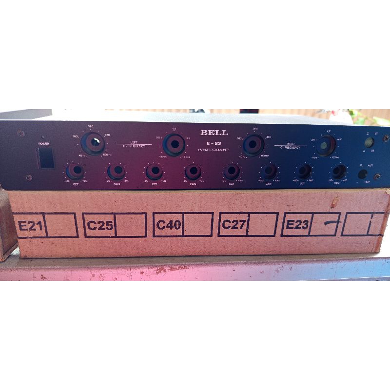 Box Bell E23 parametric equalizer