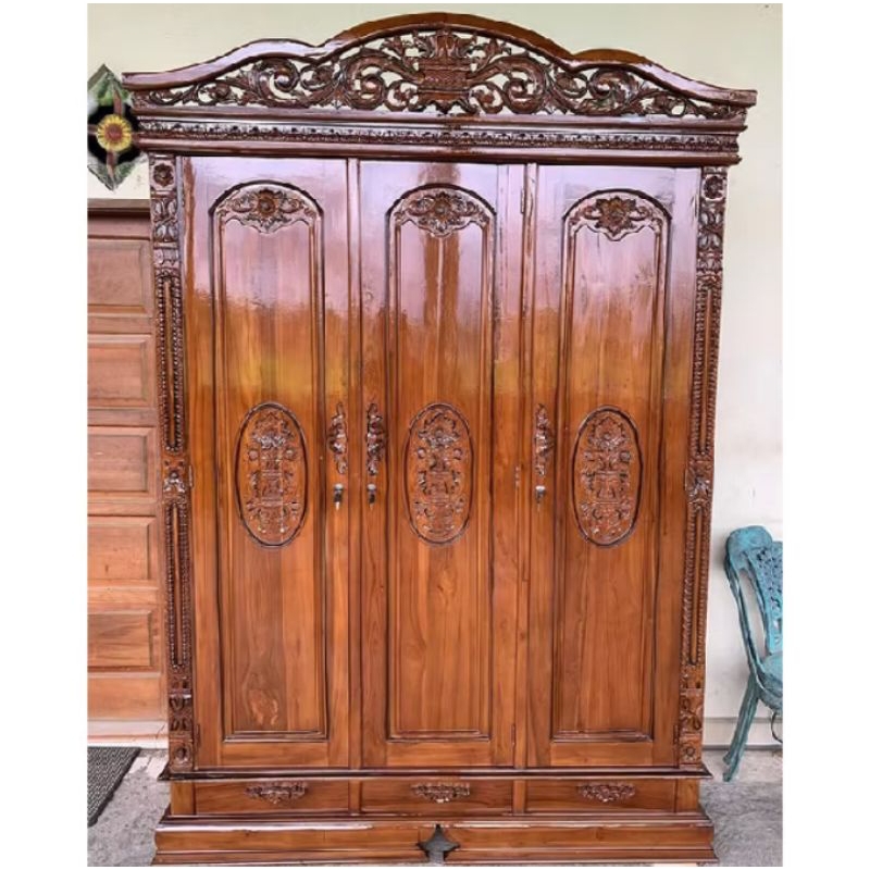 Lemari Pakaian Rahwana kayu jati Jepara lemari Rahwana kayu jati lemari pakaian kayu lemari pakaian