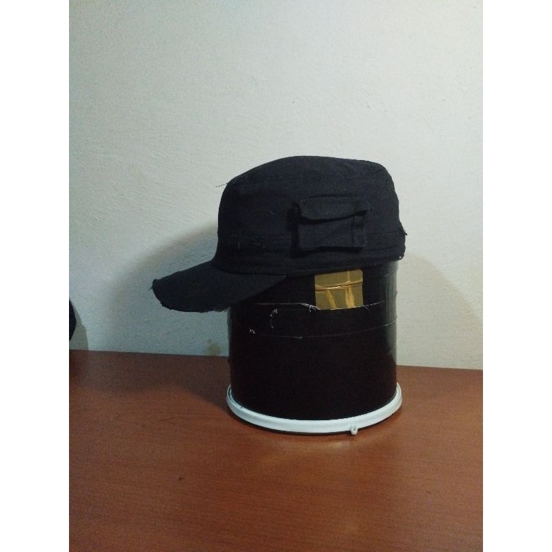 Topi Komando Ripped Erhos Likenew