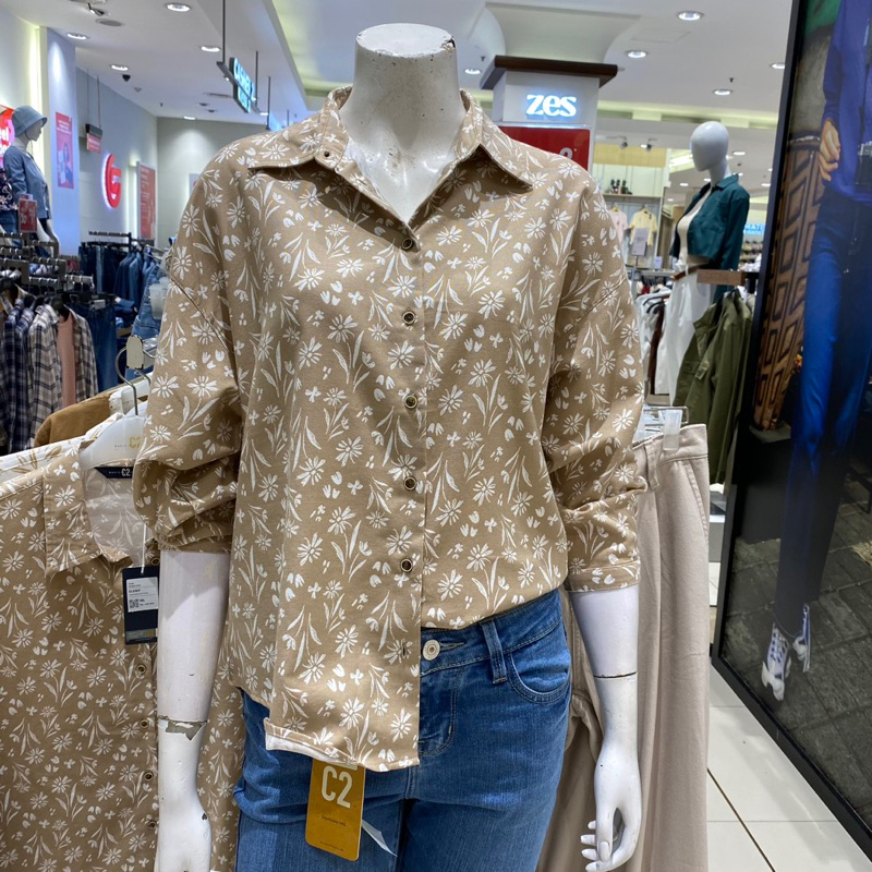 C2 Outfitters Kemeja Herven wanita