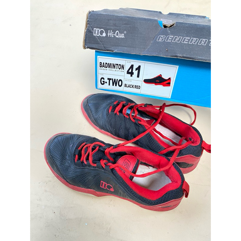 preloved sepatu badminton HiQua G-Two