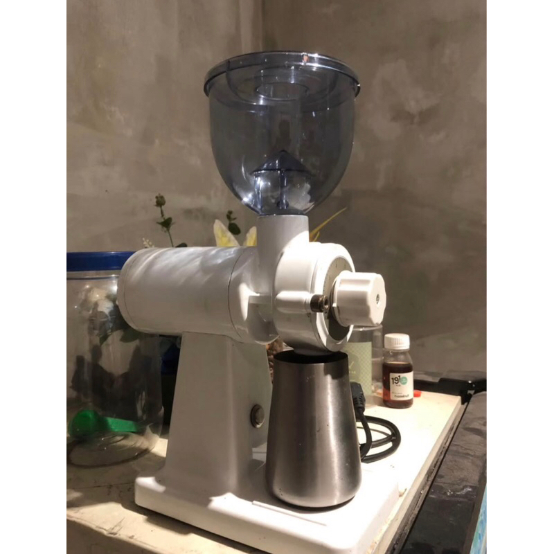 Grinder kopi latina T60