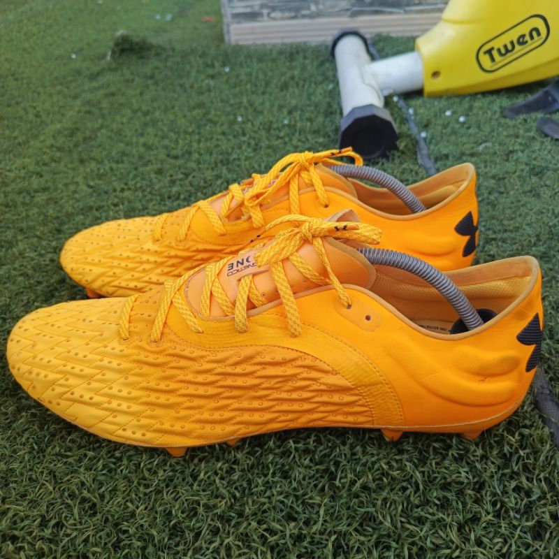 Sepatu Bola Topgrade Under Armour Magnetico Pro 2 FG