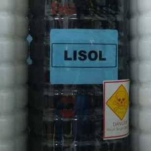 PEMBERSIH LANTAI LISOL - 1LT