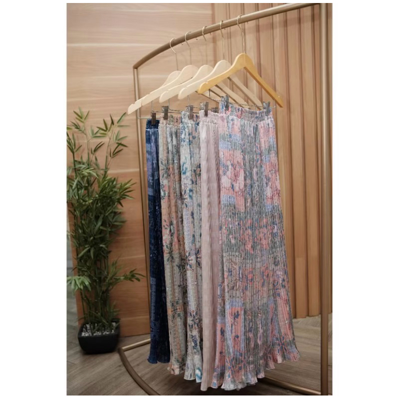 Rok Plisket AT by At_Muflih