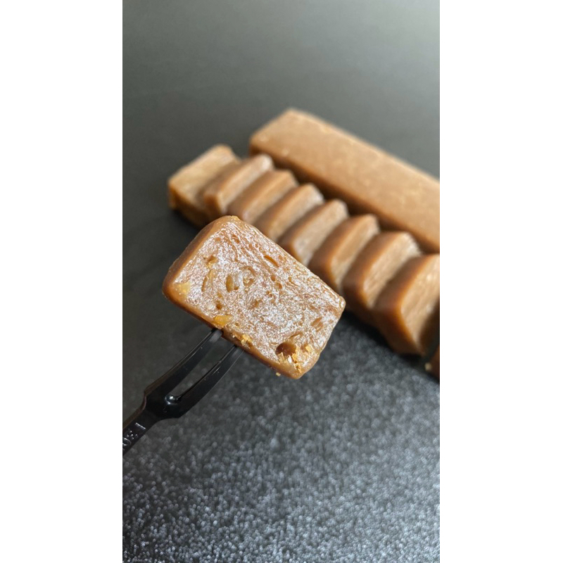 

LEMPOK DURIAN asli tanpa campuran khas pontianak (BATANGAN 500gr)