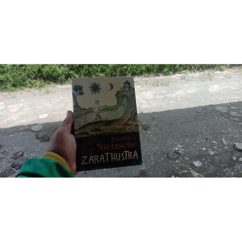 Buku Zarathustra