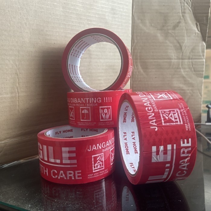 

Lakban Fragile Merah Ukuran 48 mm x 72 yard Harga Satuan 1 Roll