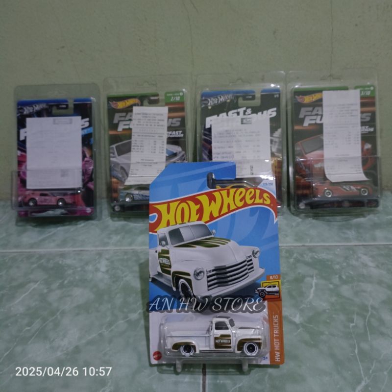 Hot Wheels 52 Chevy Pickup Putih Rilisan Tahun 2024