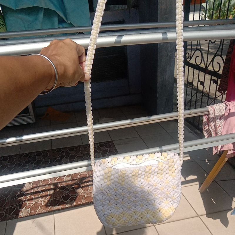 Tas Selempang Tali Kur