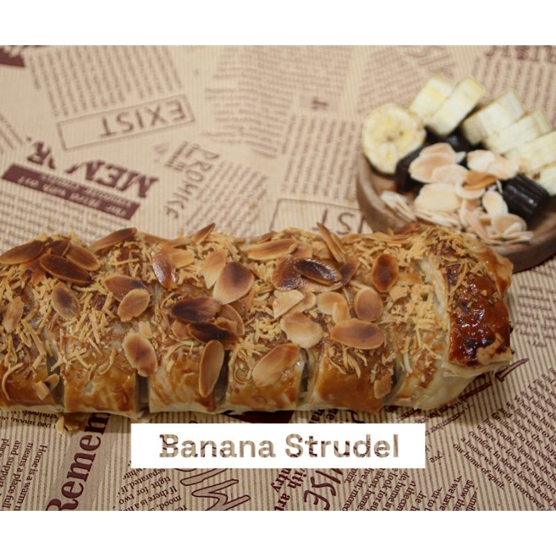 

BANANA STRUDEL PASTRY COKLAT PISANG LUMER