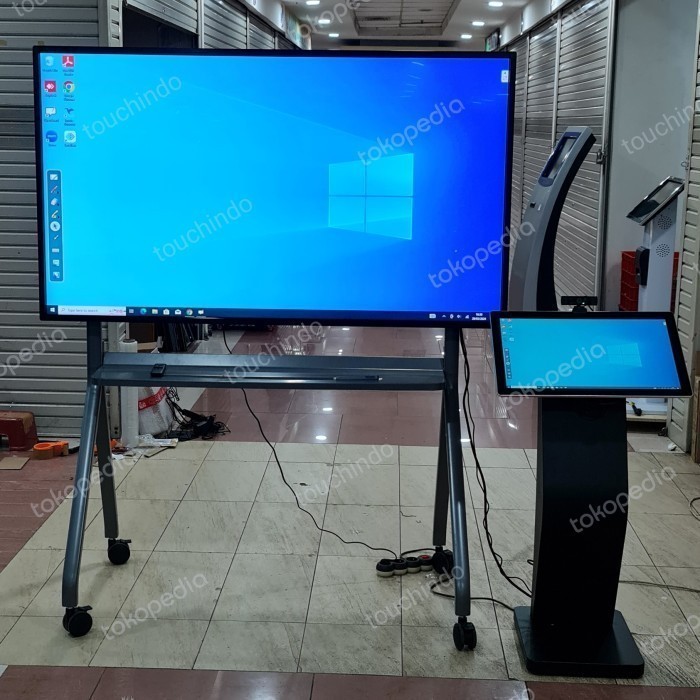 

Interactive Education Whiteboard 55 Inch KiosK Informasi AlO Windows System