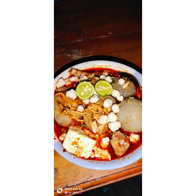 

Baso aci ayam suir pedas/Boci ayam suir chili oil